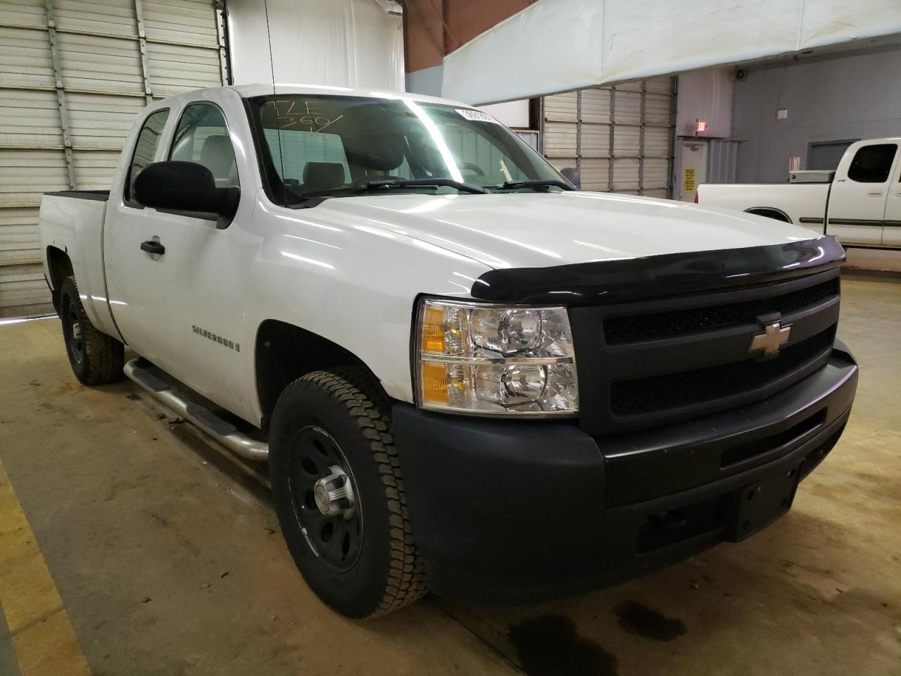 CHEVROLET SILVERADO 2009 with VIN 1GCEK190X9Z227763 - Photo from auction