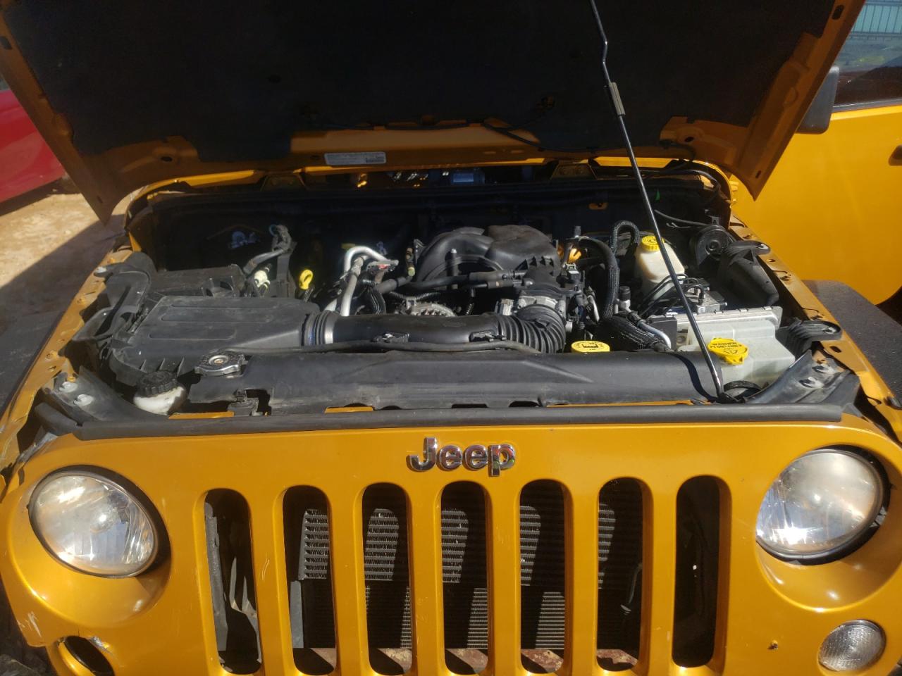 Photo 7 from auction – 2014 JEEP WRANGLER U with VIN 1C4BJWEGXEL212733