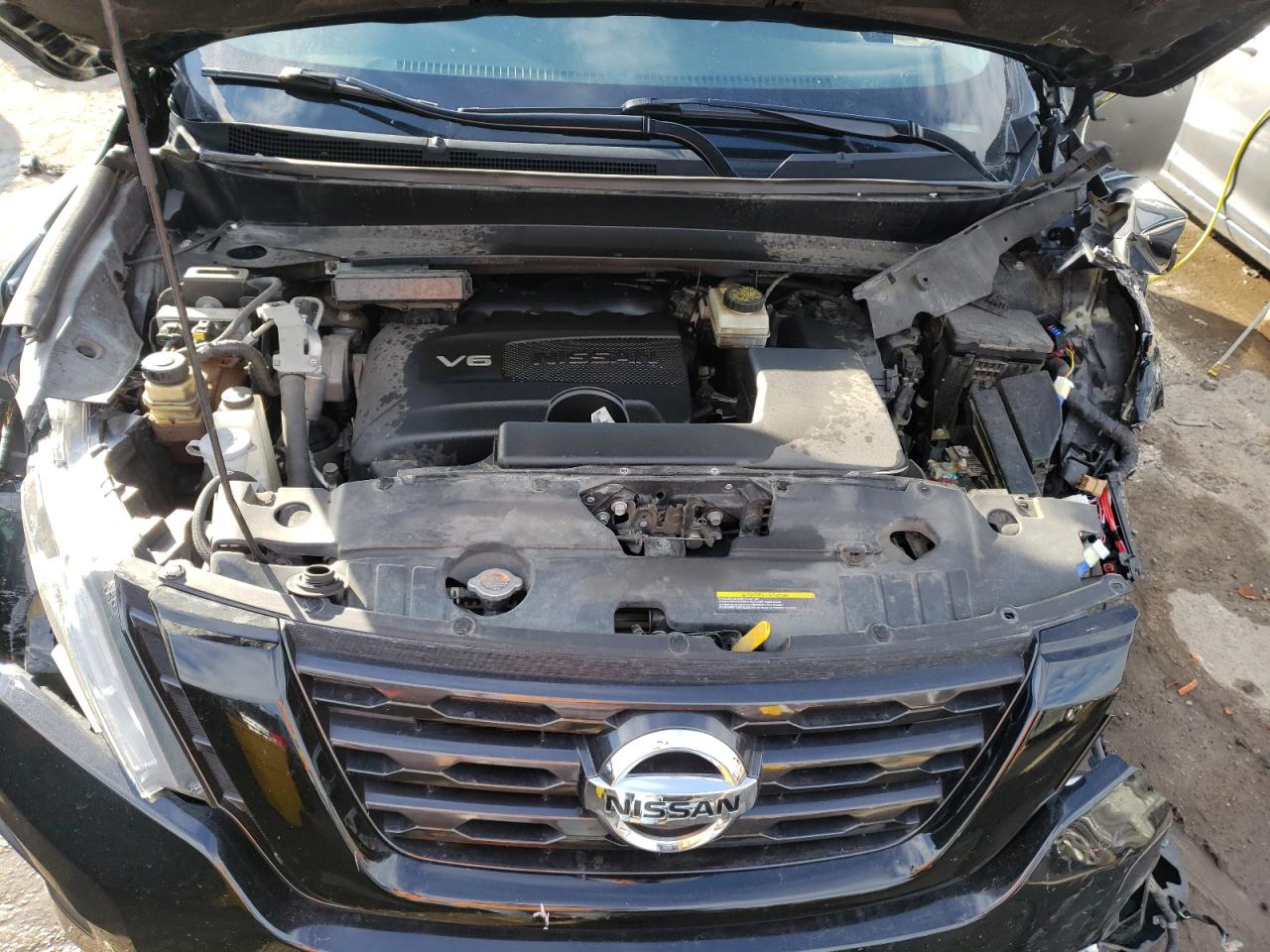 Photo 7 from auction – 2018 NISSAN PATHFINDER with VIN 5N1DR2MM0JC627518