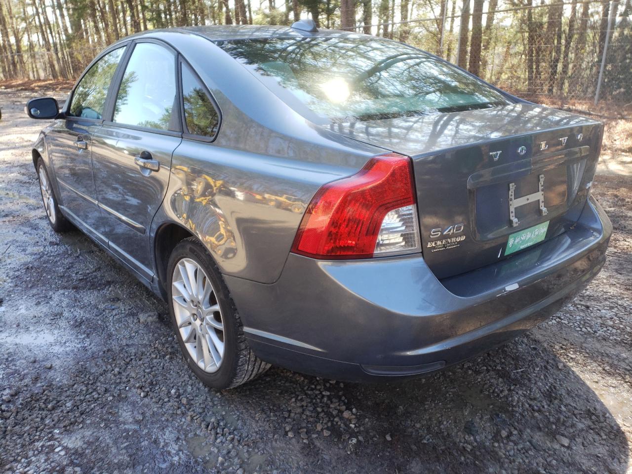 Photo 3 from auction – 2010 VOLVO S40 2.4I with VIN YV1382MS1A2488596