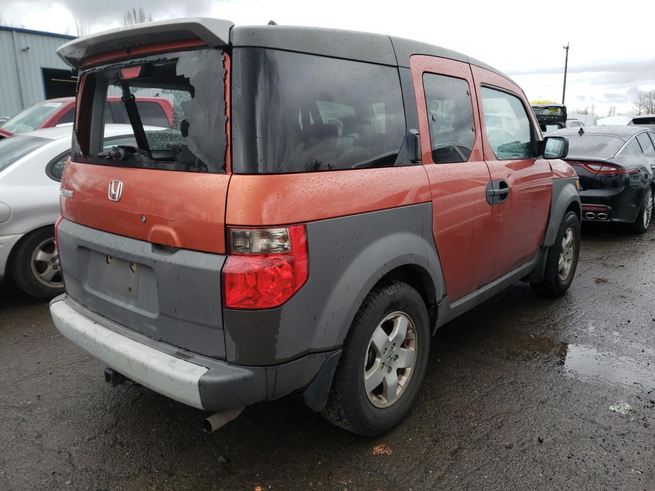 Photo 4 from auction – 2004 HONDA ELEMENT EX with VIN 5J6YH27634L015625