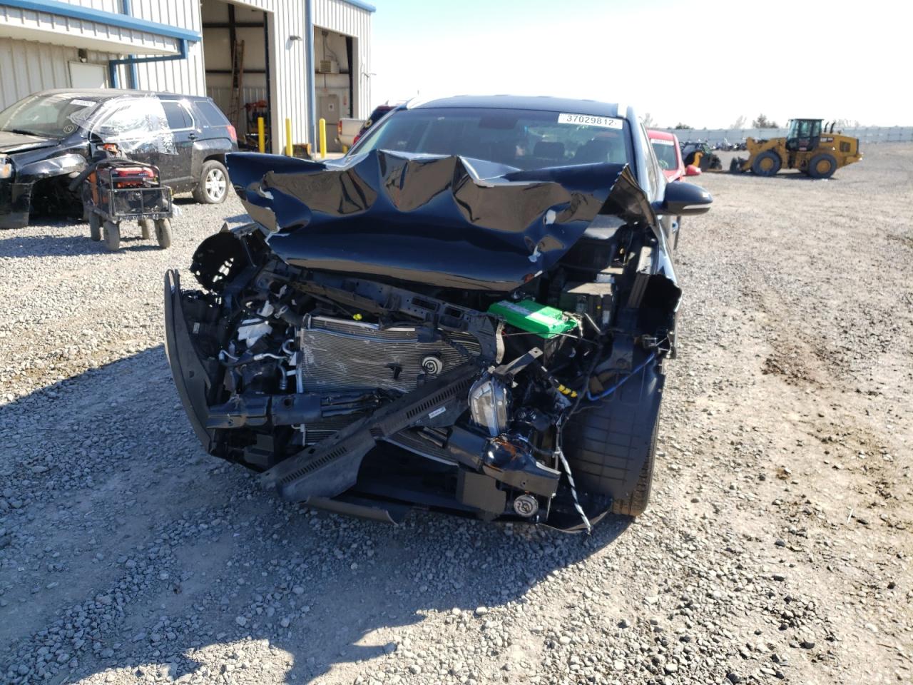 Photo 9 from auction – 2017 HYUNDAI TUCSON LIM with VIN KM8J3CA4XHU512475