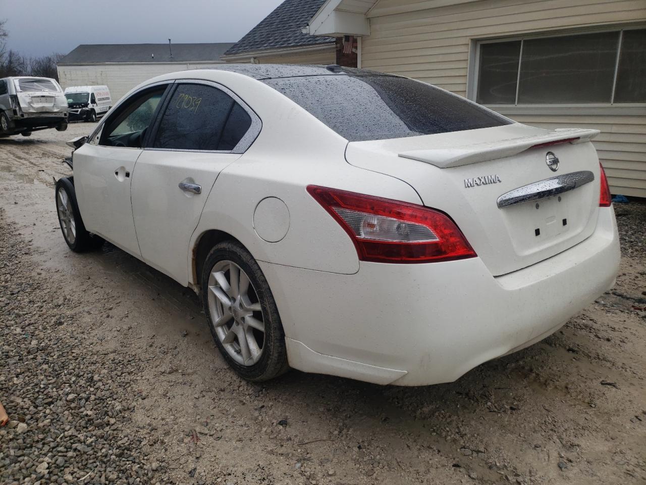 Photo 3 from auction – 2011 NISSAN MAXIMA S with VIN 1N4AA5AP7BC855392