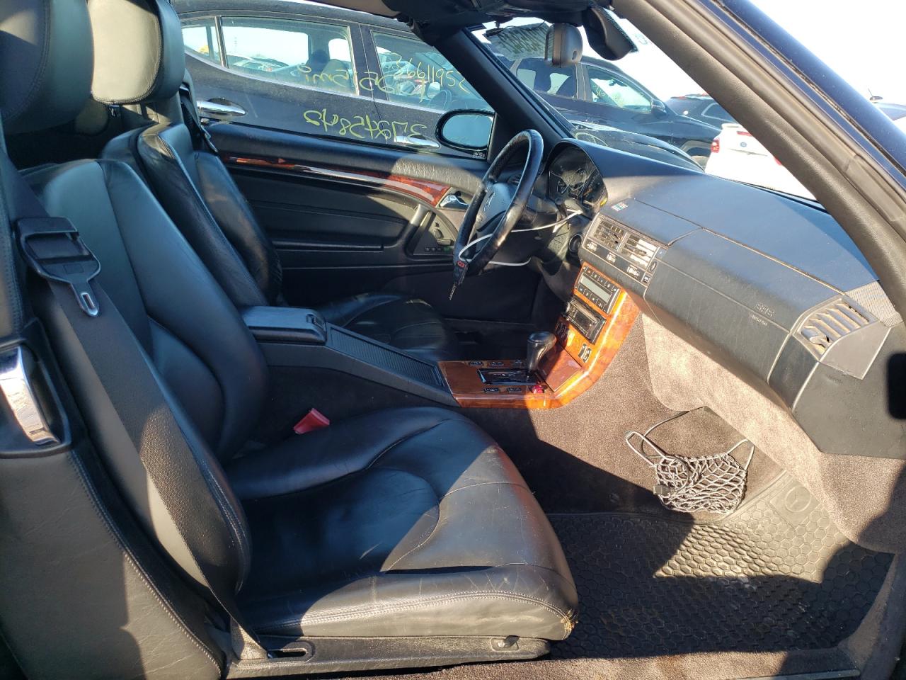 Photo 5 from auction – 2001 MERCEDES-BENZ SL 500 with VIN WDBFA68F81F199766