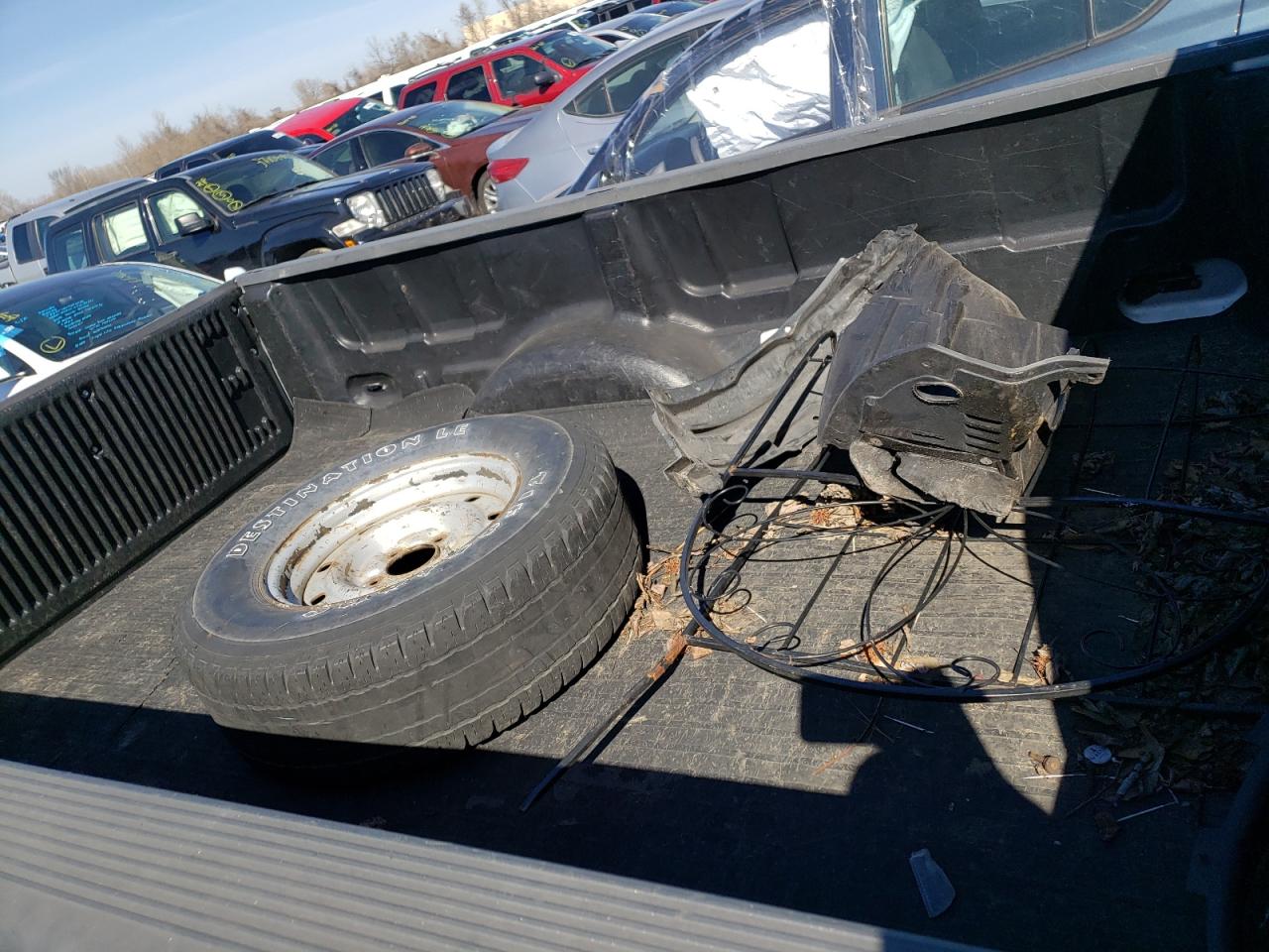 Photo 6 from auction – 2002 FORD F150 with VIN 1FTRF17272NB29720