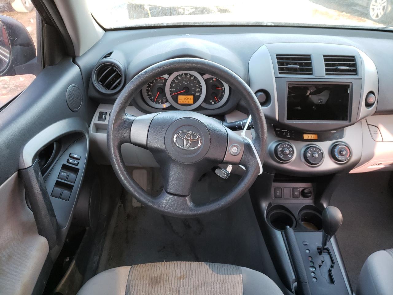 Photo 9 from auction – 2011 TOYOTA RAV4 with VIN 2T3ZF4DV7BW093441