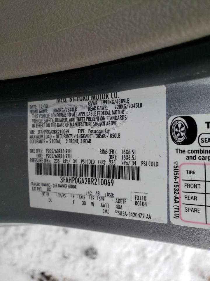 Photo 10 from auction – 2011 FORD FUSION S with VIN 3FAHP0GA2BR210069
