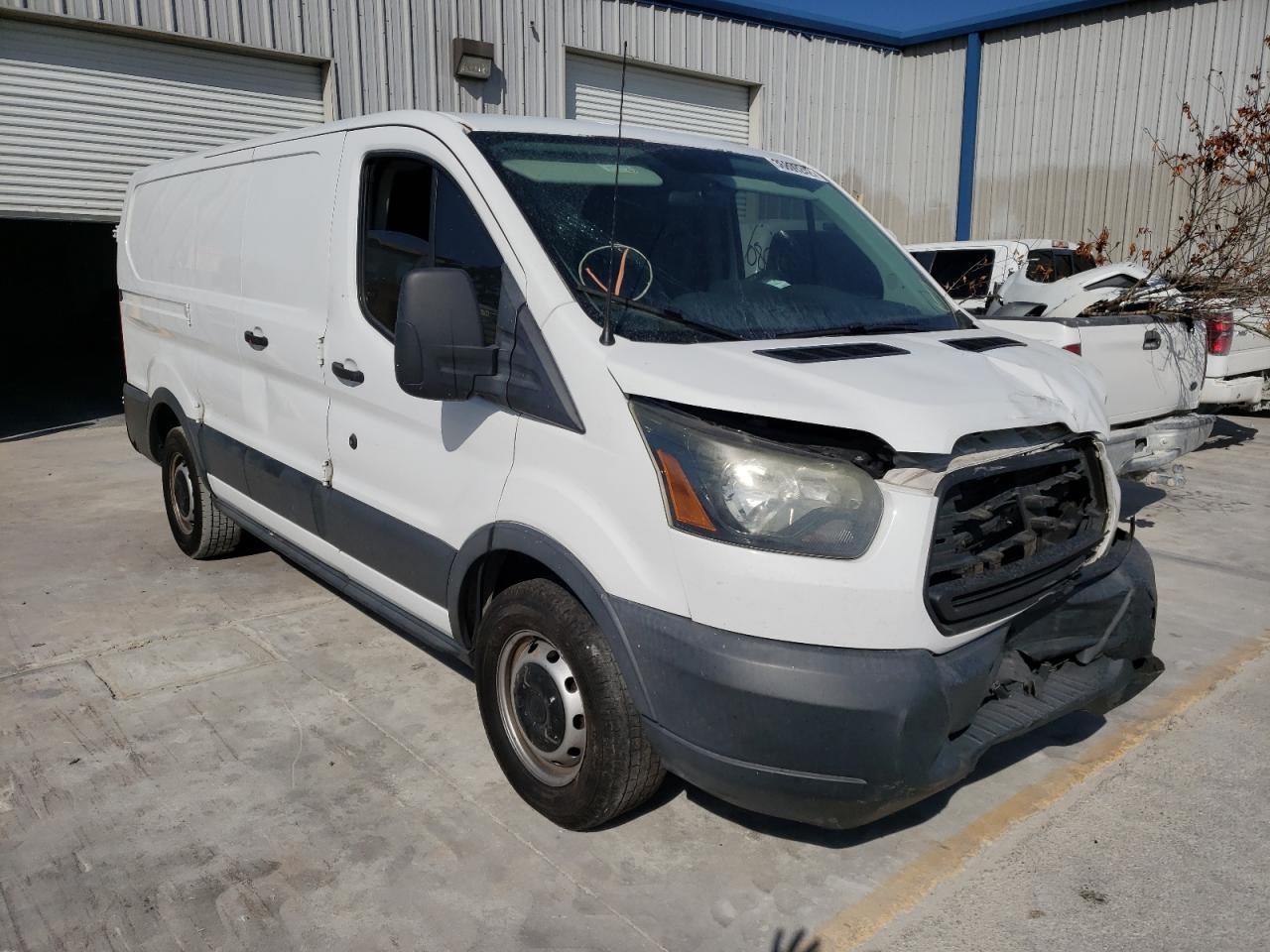 Photo 9 from auction – 2015 FORD TRANSIT T- with VIN 1FTNE1ZG4FKA74872