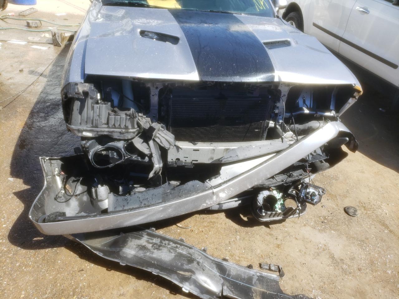 Photo 9 from auction – 2016 DODGE CHALLENGER with VIN 2C3CDZAG2GH352606