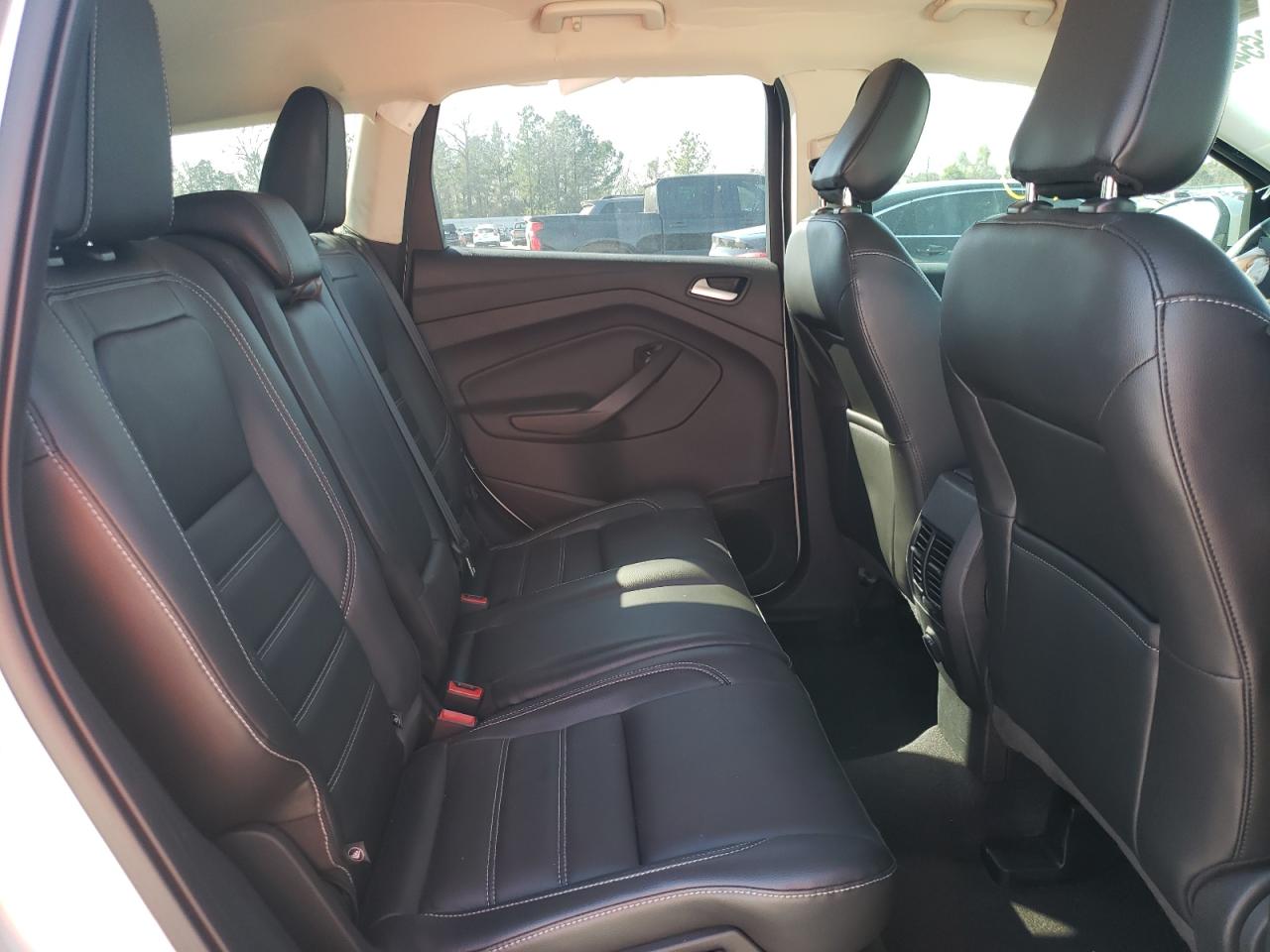 Photo 6 from auction – 2018 FORD ESCAPE SEL with VIN 1FMCU0HDXJUC06022