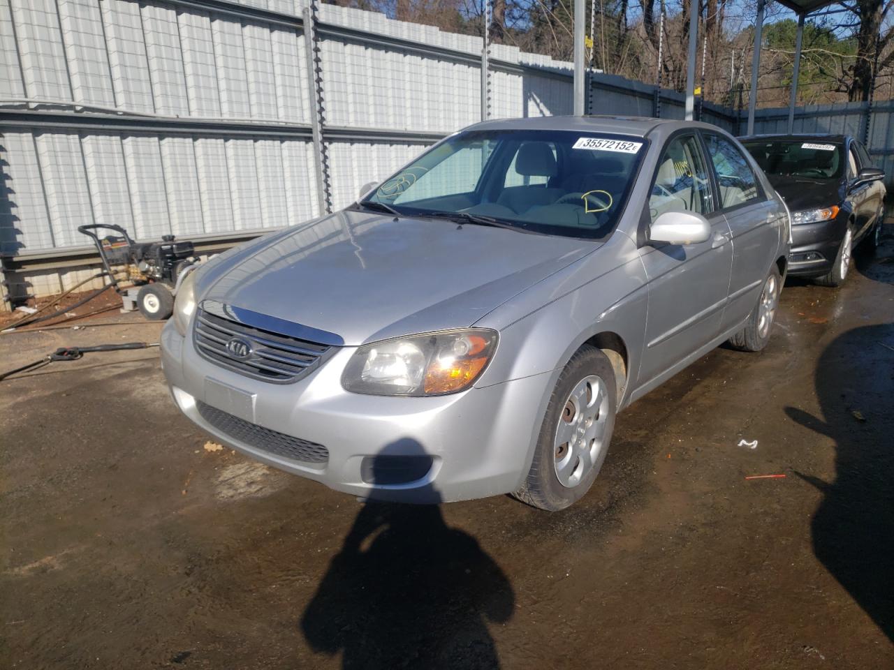 Photo 2 from auction – 2009 KIA SPECTRA EX with VIN KNAFE221395600652
