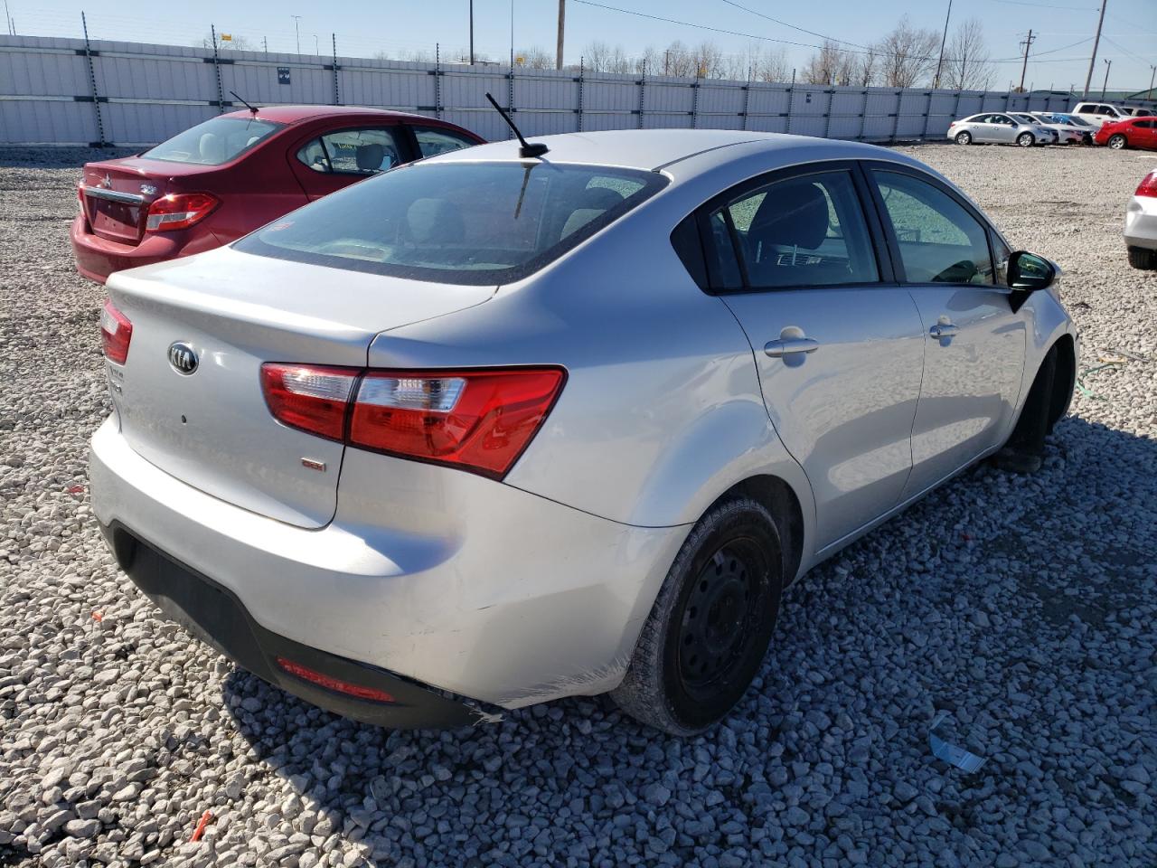 Photo 4 from auction – 2015 KIA RIO LX with VIN KNADM4A37F6469269