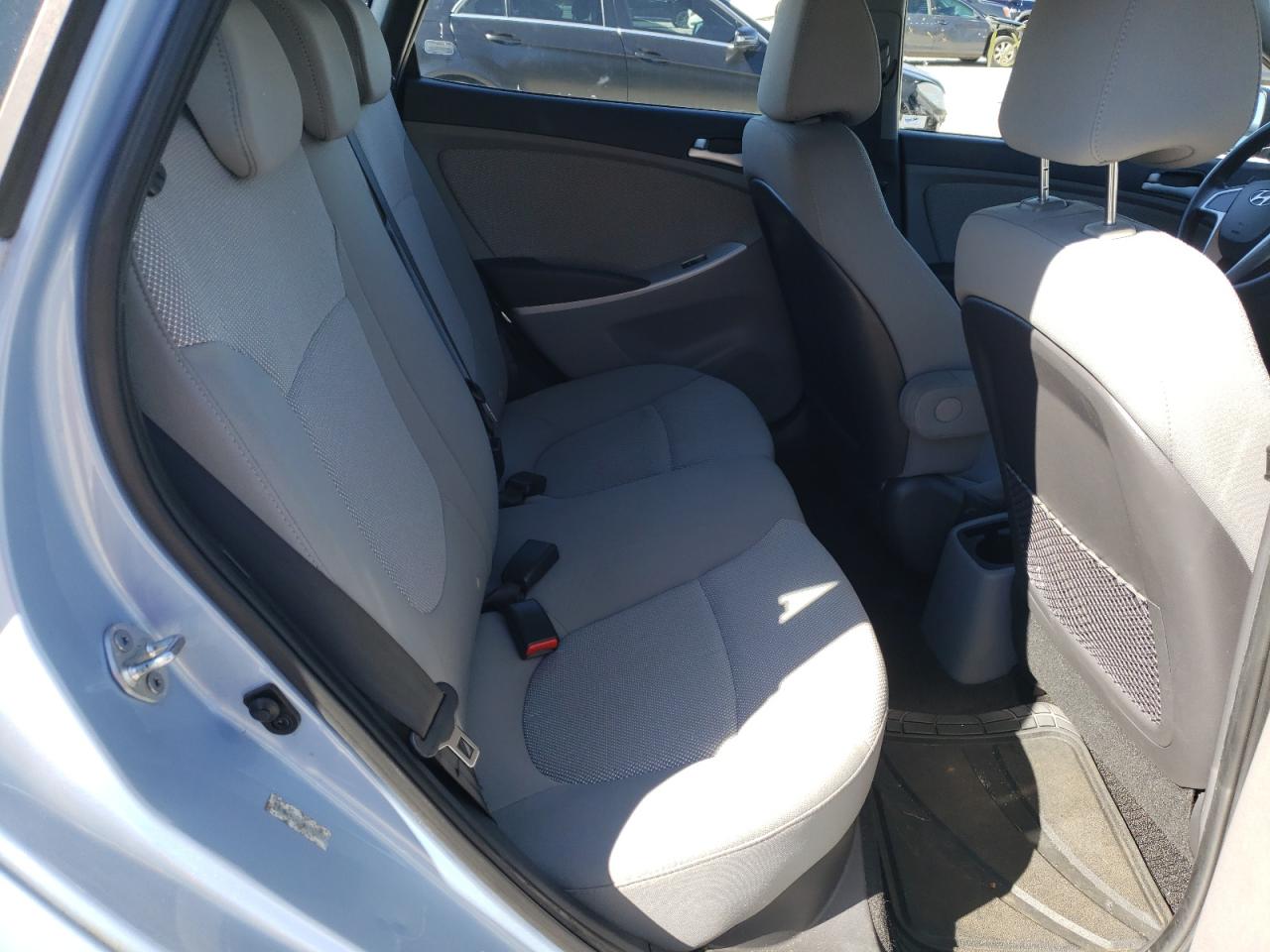 Photo 6 from auction – 2013 HYUNDAI ACCENT GLS with VIN KMHCT5AE2DU110537