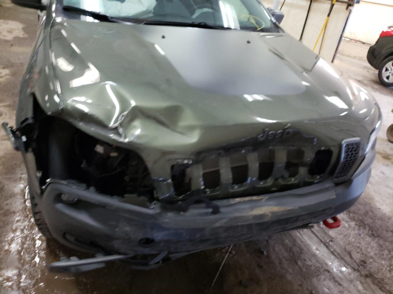 Photo 7 from auction – 2020 JEEP CHEROKEE T with VIN 1C4PJMBX0LD509774