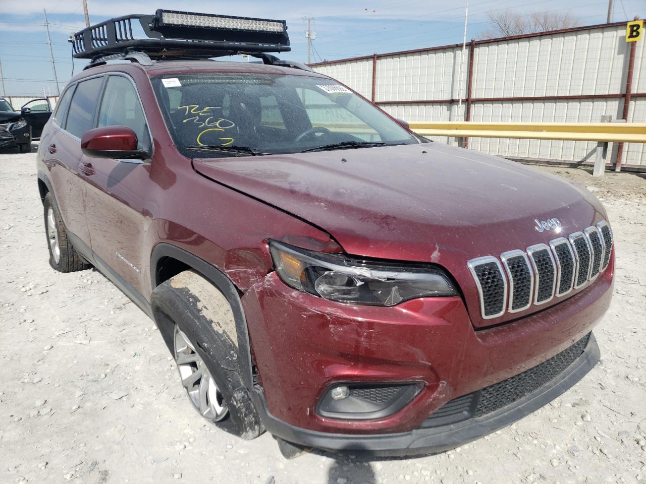 JEEP CHEROKEE L 2019 with VIN 1C4PJLCB8KD222954 - Photo from auction