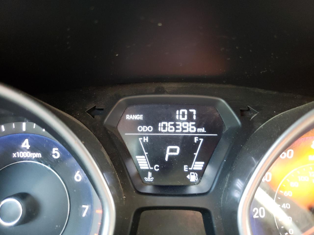 Photo 8 from auction – 2012 HYUNDAI ELANTRA GL with VIN 5NPDH4AEXCH127566