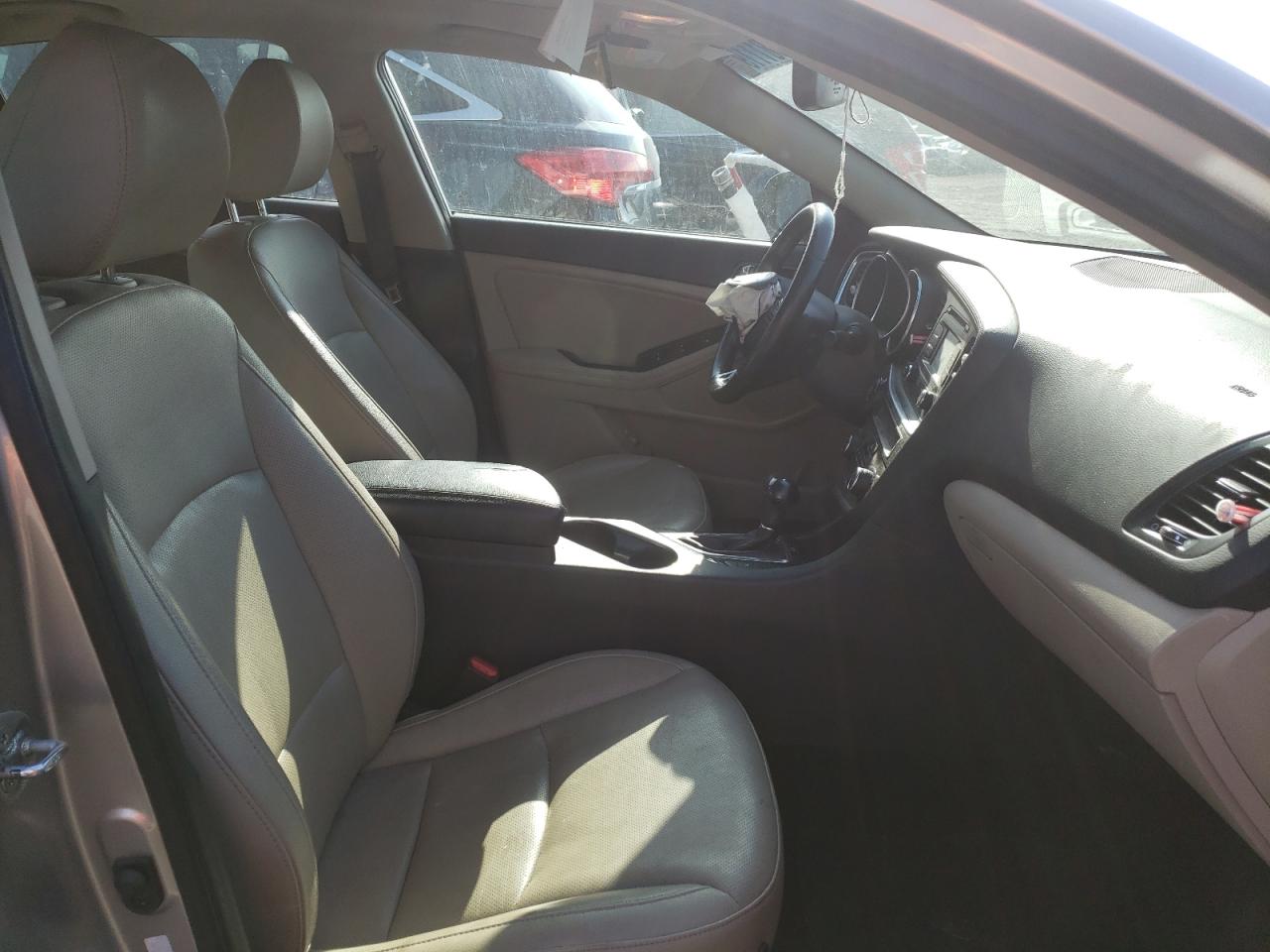 Photo 5 from auction – 2014 KIA OPTIMA EX with VIN 5XXGN4A75EG287232
