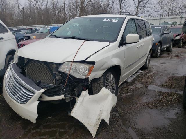 Photo 2 from auction – 2013 CHRYSLER TOWN & COU with VIN 2C4RC1CG8DR708019