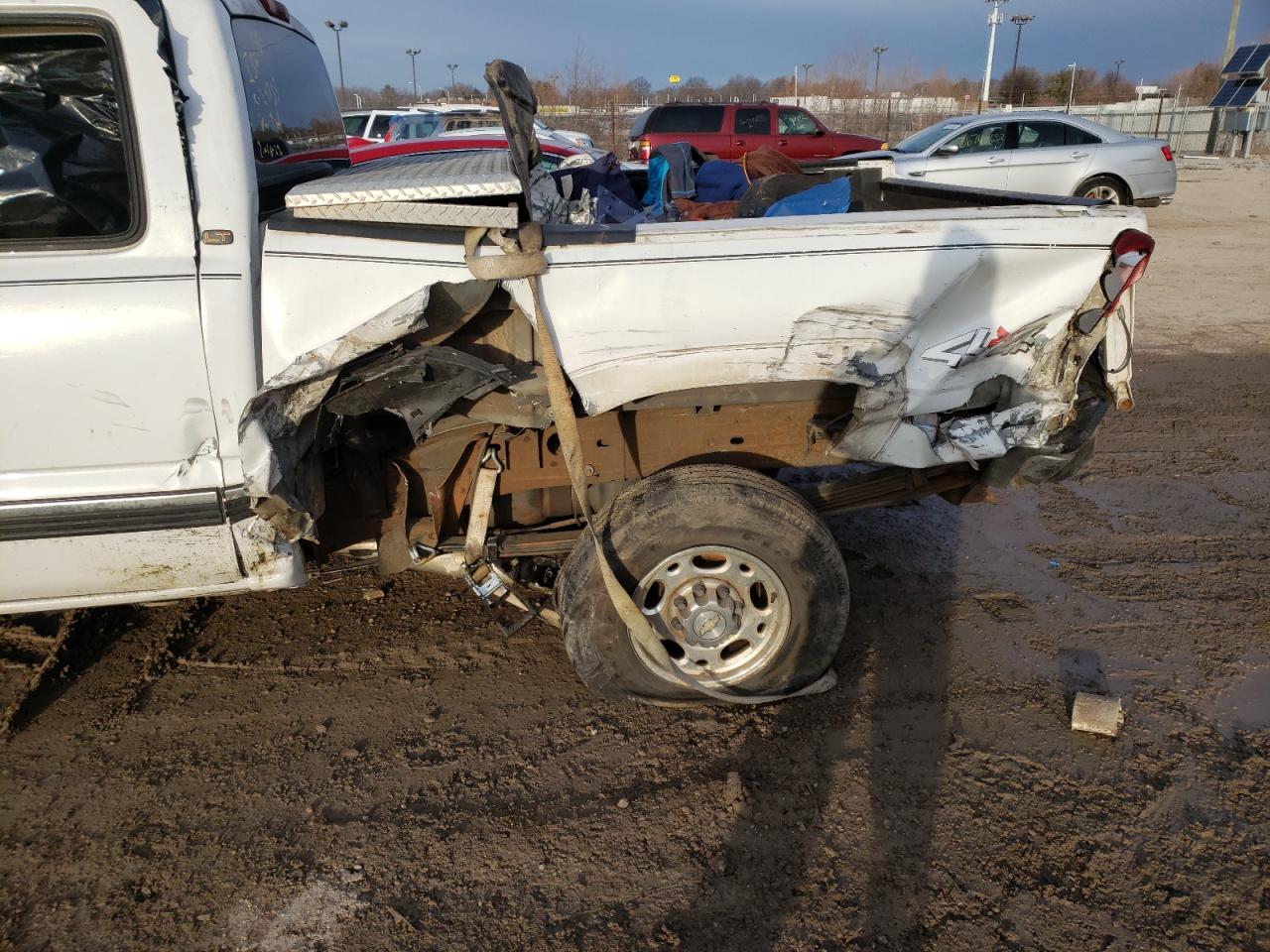 Photo 9 from auction – 2001 CHEVROLET SILVERADO with VIN 1GCHK29U71E331760