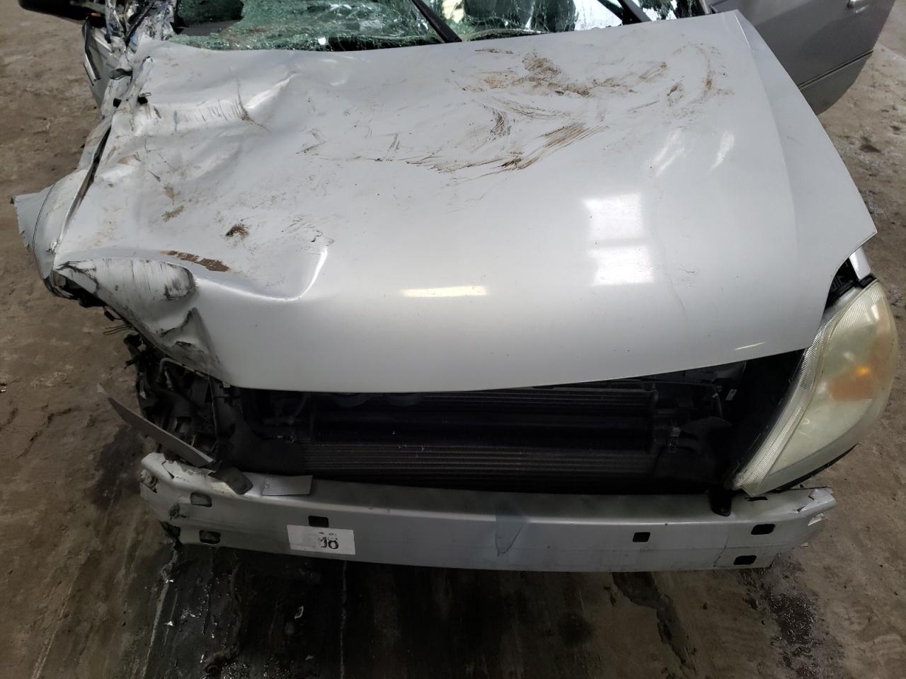 Photo 7 from auction – 2005 FORD FIVE HUNDR with VIN 1FAFP25135G141720