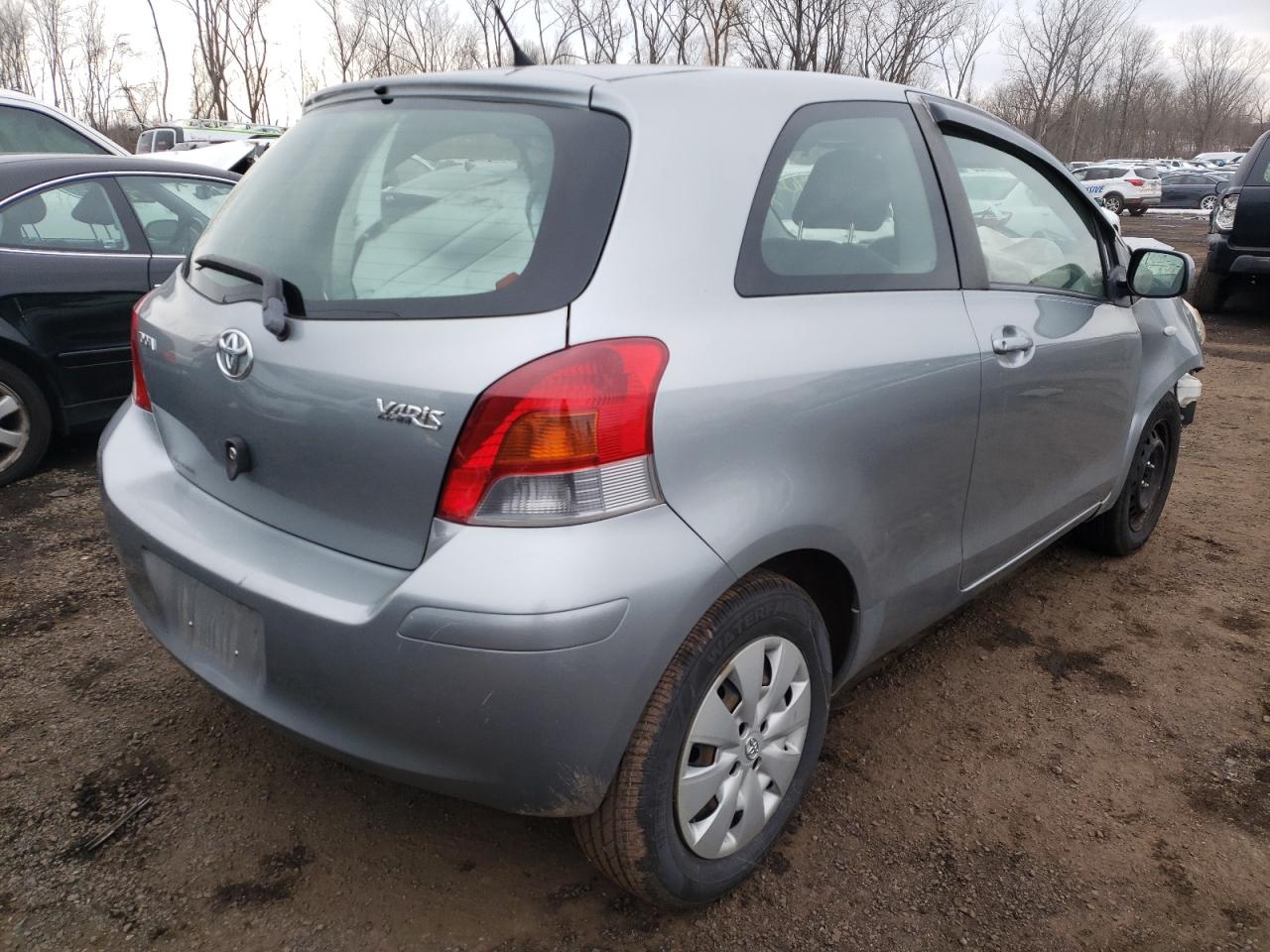 Photo 4 from auction – 2011 TOYOTA YARIS with VIN JTDJT4K34B5338632