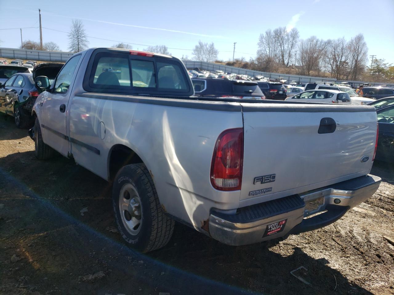Photo 3 from auction – 2002 FORD F150 with VIN 1FTRF17272NB29720