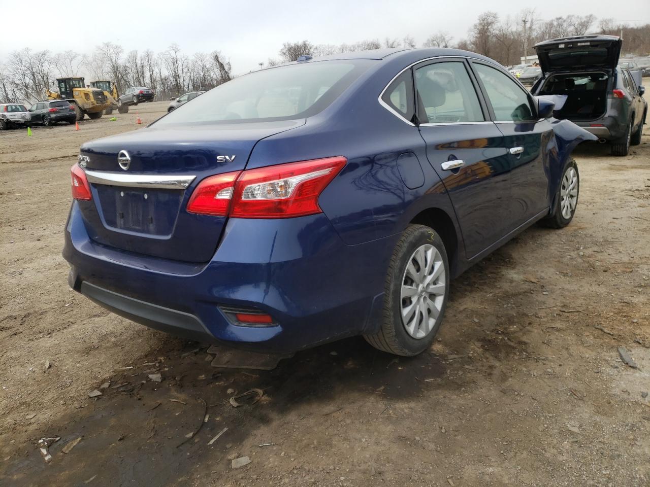 Photo 4 from auction – 2017 NISSAN SENTRA S with VIN 3N1AB7APXHL647364