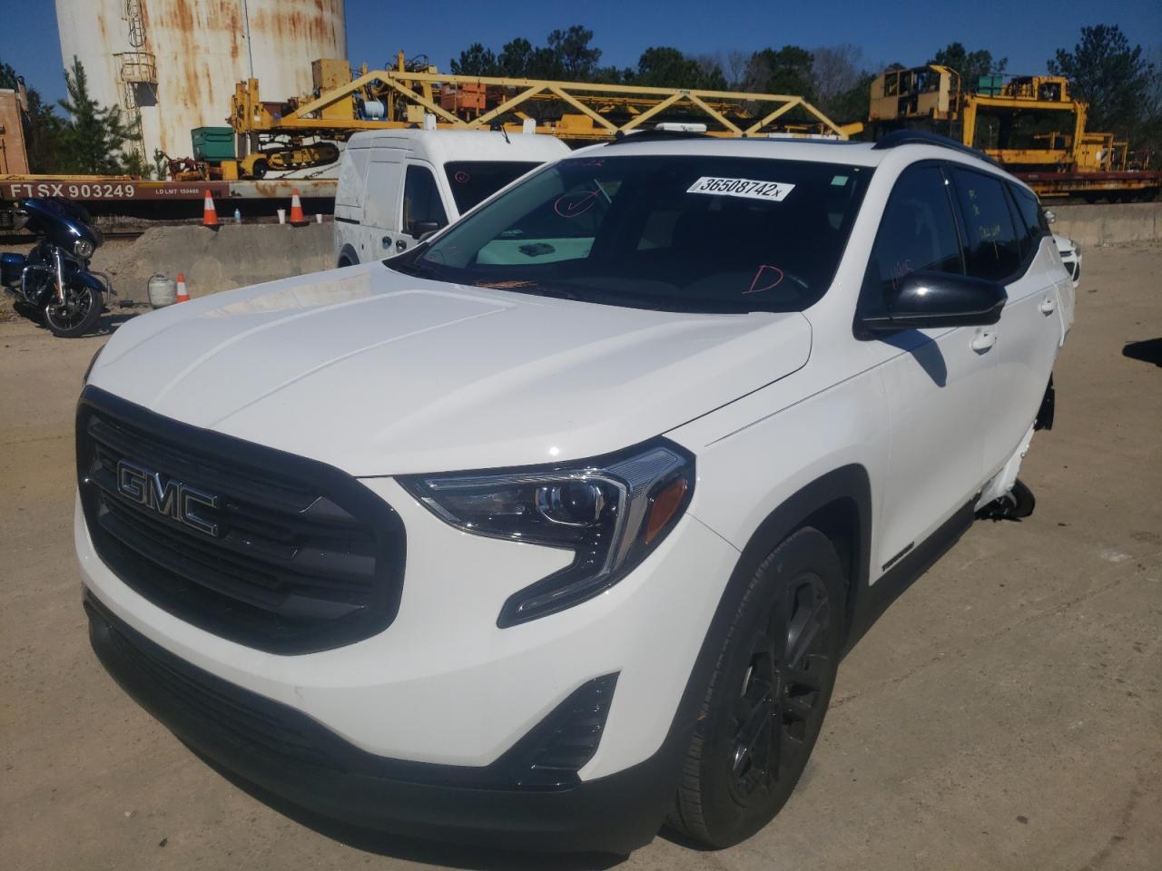 Photo 2 from auction – 2020 GMC TERRAIN SL with VIN 3GKALMEV6LL314240