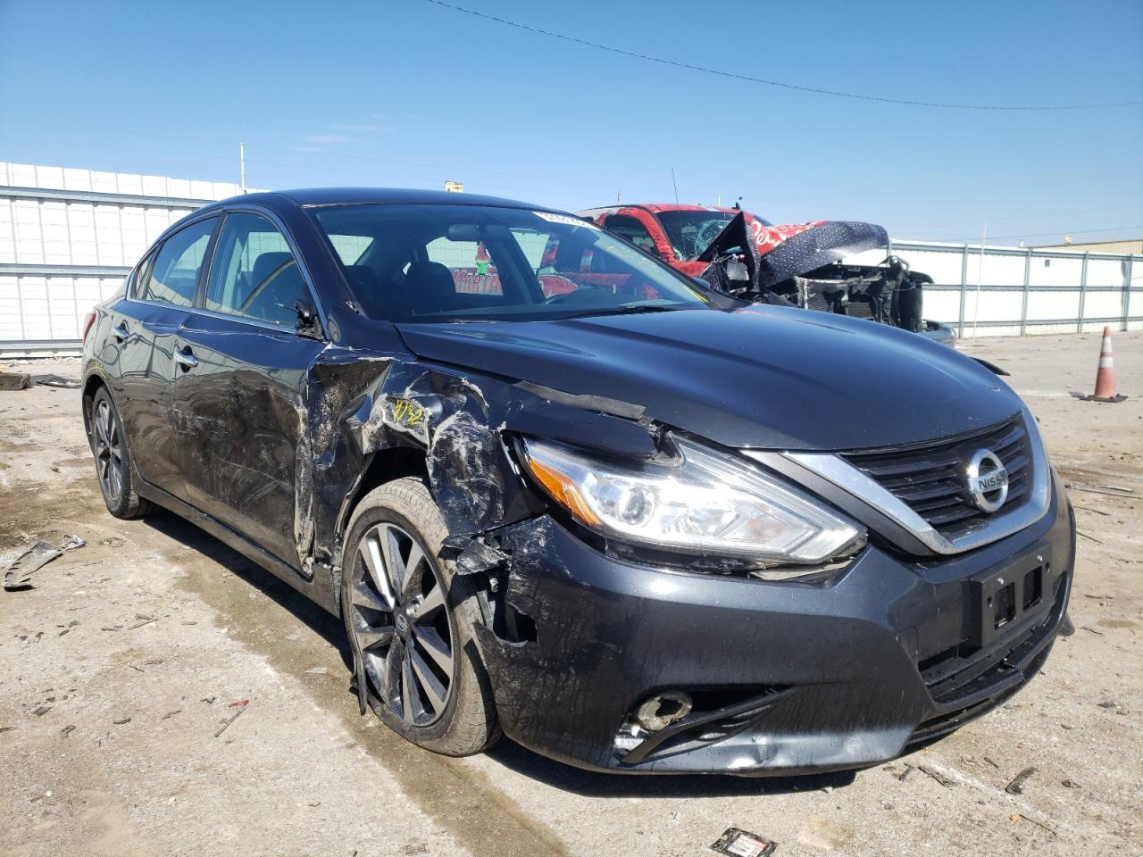 NISSAN ALTIMA 2.5 2017 with VIN 1N4AL3AP9HC174626 - Photo from auction