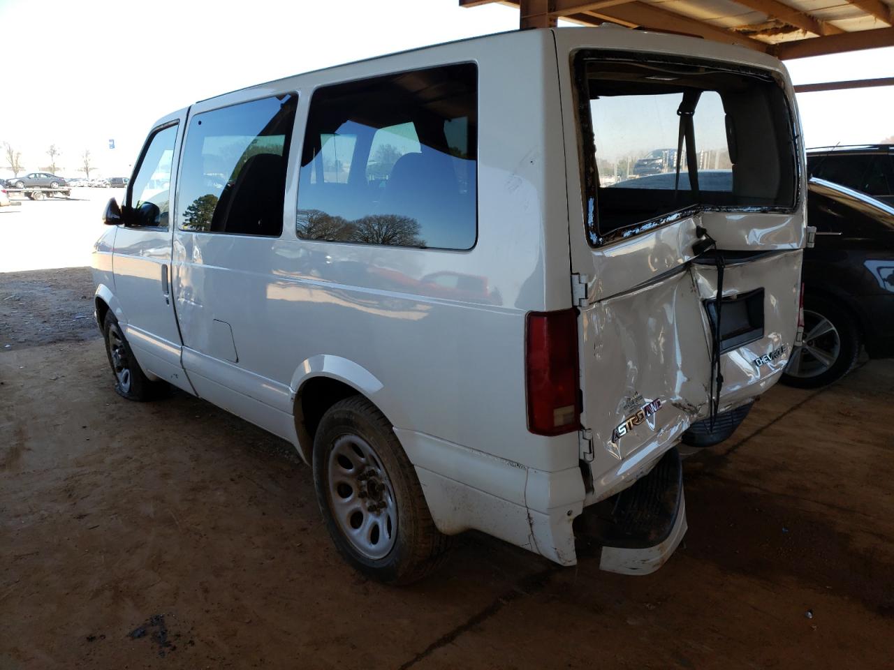 Photo 3 from auction – 2003 CHEVROLET ASTRO with VIN 1GNEL19X73B139402