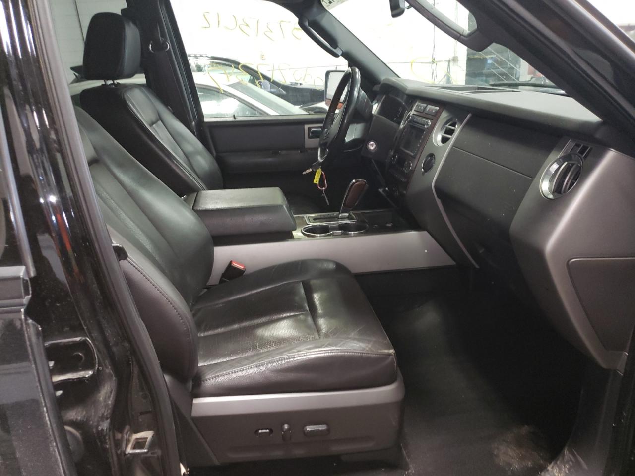 Photo 5 from auction – 2008 FORD EXPEDITION with VIN 1FMFU20558LA30798
