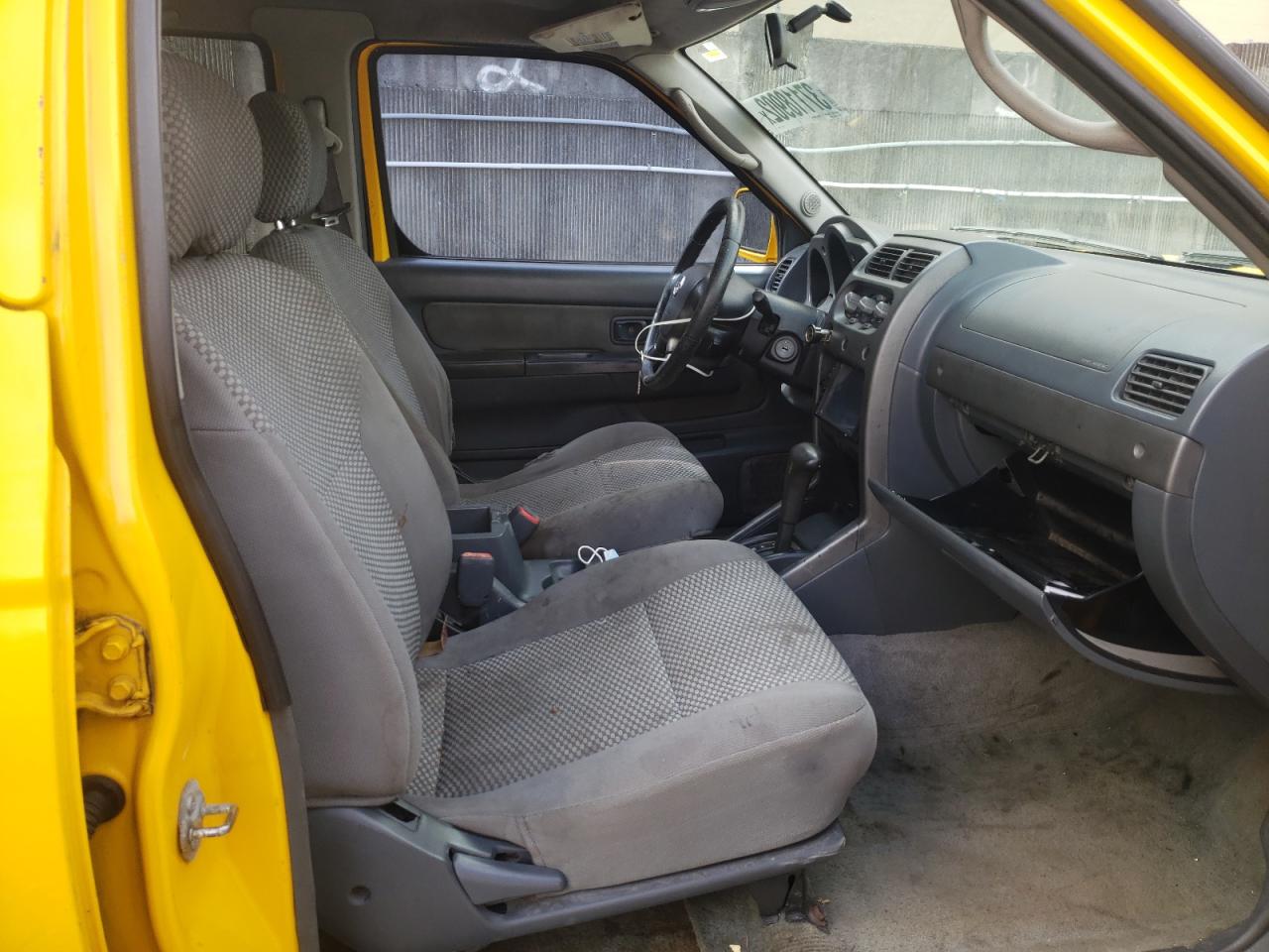 Photo 5 from auction – 2002 NISSAN FRONTIER C with VIN 1N6ED29XX2C371073