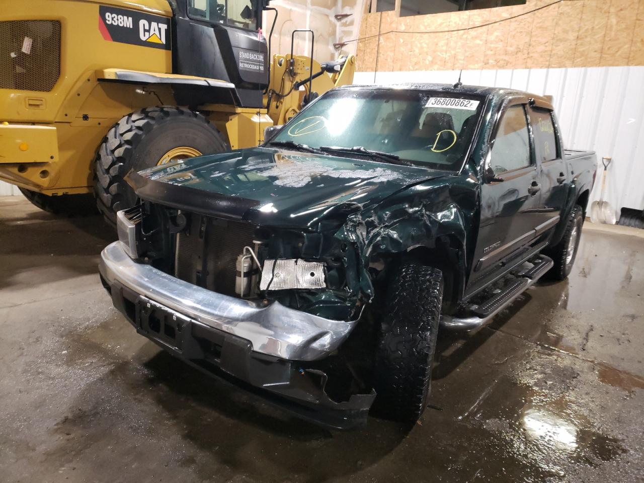 Photo 2 from auction – 2004 CHEVROLET COLORADO with VIN 1GCDT136348182203