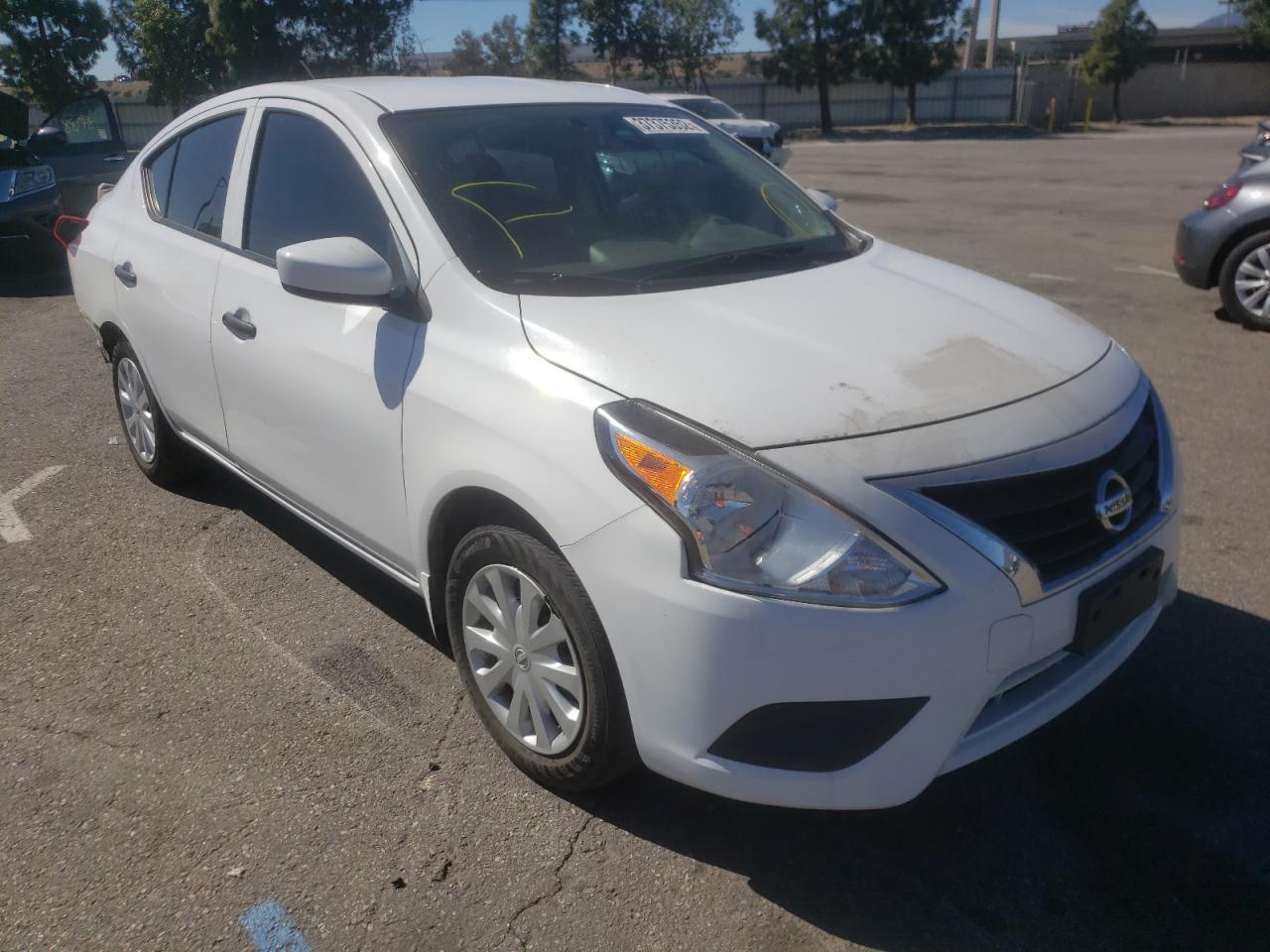 NISSAN VERSA S 2019 with VIN 3N1CN7AP8KL809158 - Photo from auction