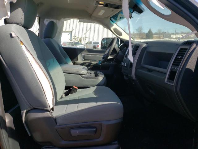 Photo 5 from auction – 2017 RAM 1500 ST with VIN 3C6JR6AGXHG567162