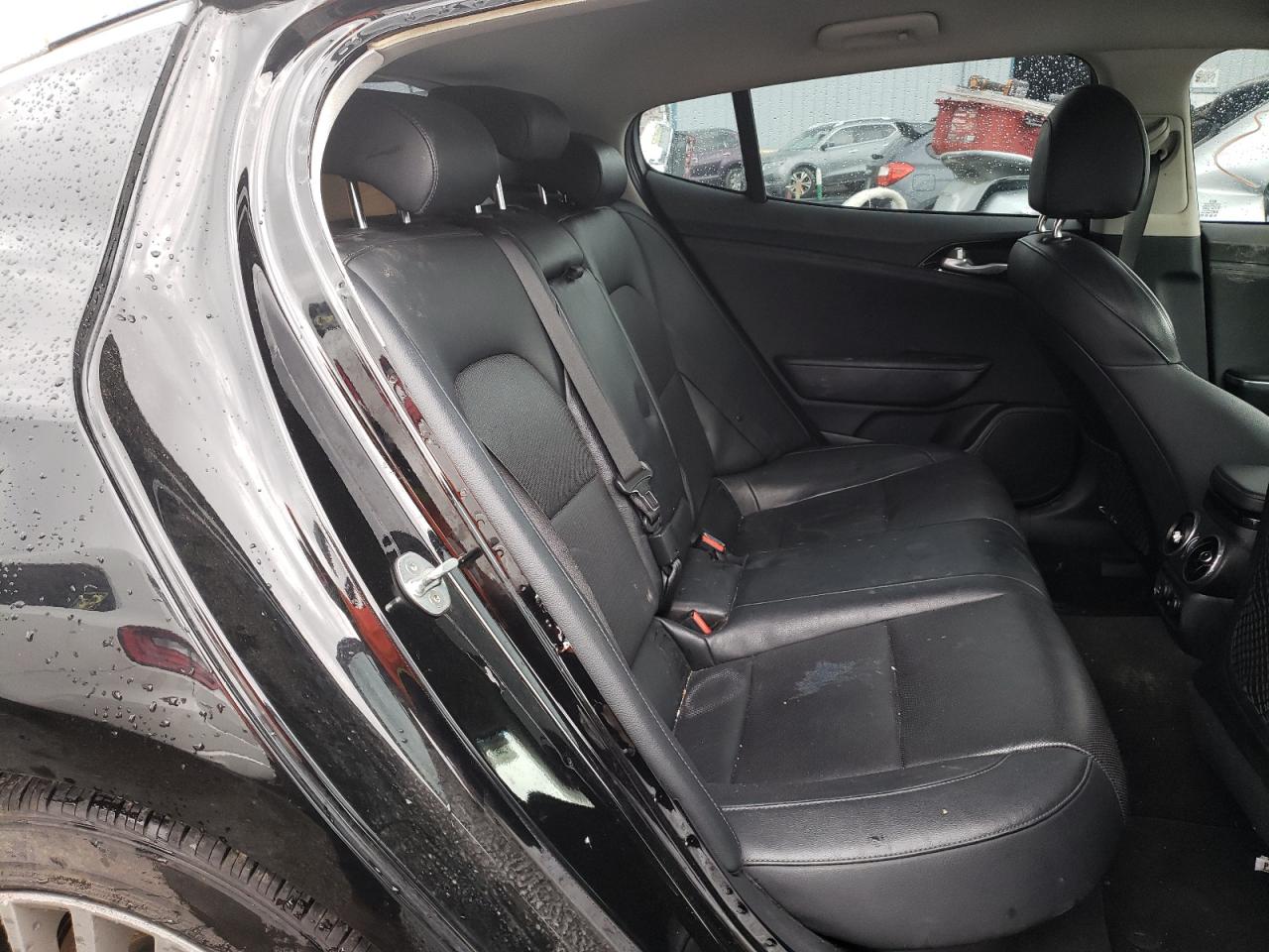 Photo 6 from auction – 2018 KIA STINGER with VIN KNAE15LA4J6015343