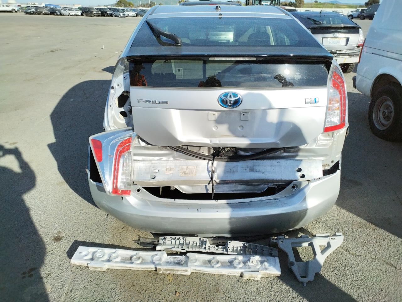 Photo 9 from auction – 2012 TOYOTA PRIUS with VIN JTDKN3DU5C5417968