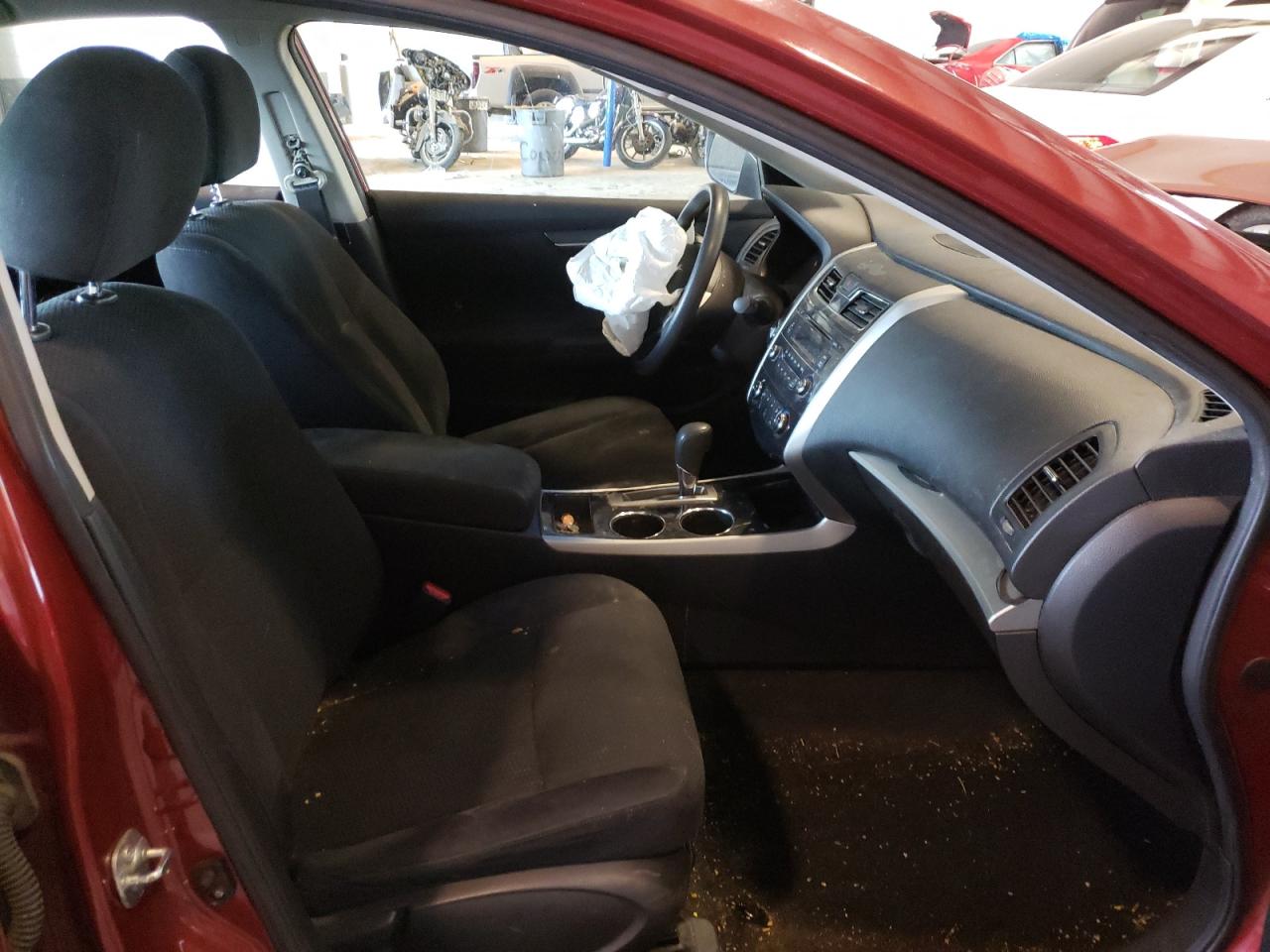 Photo 5 from auction – 2014 NISSAN ALTIMA 2.5 with VIN 1N4AL3AP3EC137082