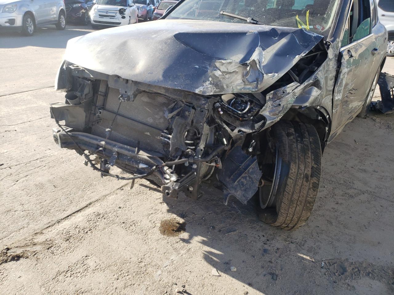 Photo 9 from auction – 2012 VOLKSWAGEN TOUAREG V6 with VIN WVGEF9BP2CD010010