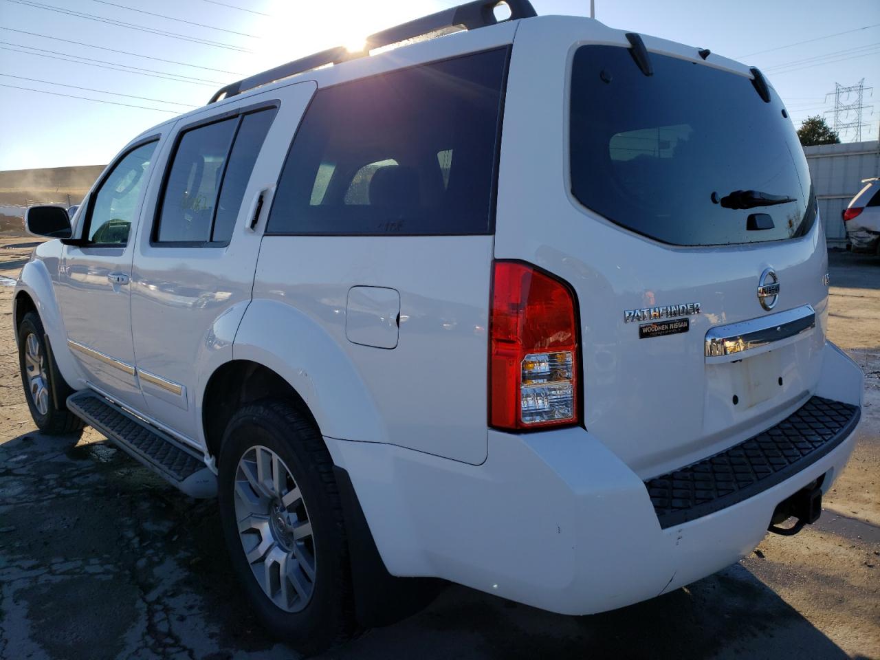 Photo 3 from auction – 2011 NISSAN PATHFINDER with VIN 5N1AR1NB4BC609342