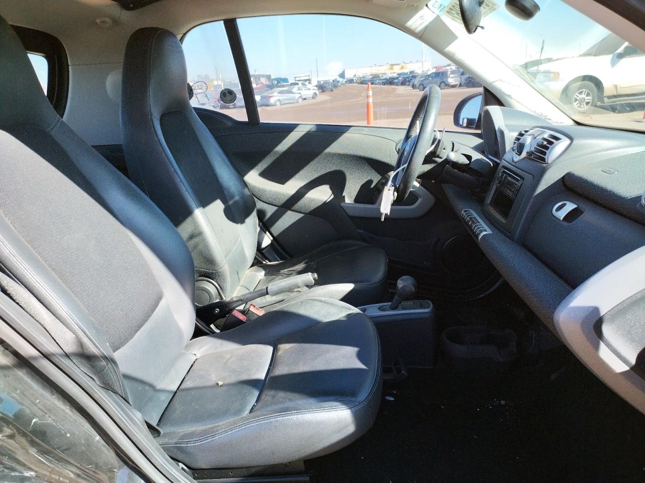 Photo 5 from auction – 2009 SMART FORTWO PUR with VIN WMEEJ31X29K229587