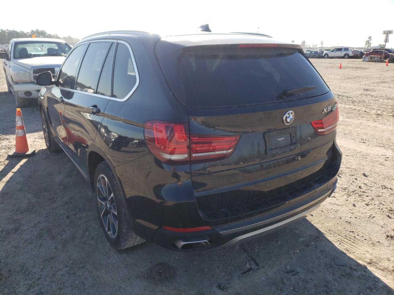 Photo 3 from auction – 2018 BMW X5 XDRIVE3 with VIN 5UXKR0C59J0Y04108