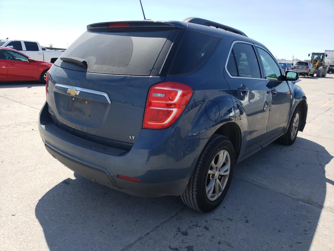 Photo 4 from auction – 2017 CHEVROLET EQUINOX LT with VIN 2GNALCEK0H6163118