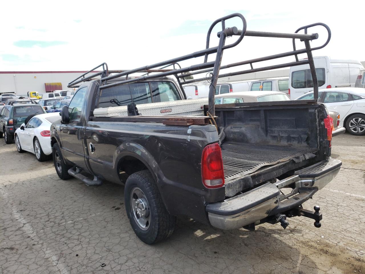 Photo 3 from auction – 2005 FORD F250 SUPER with VIN 1FTNF20575EA24611