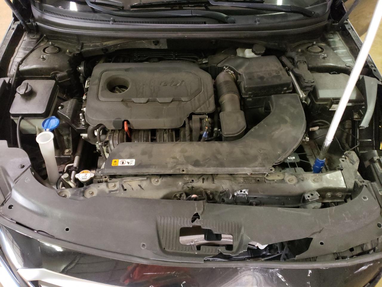 Photo 7 from auction – 2017 HYUNDAI SONATA SE with VIN 5NPE24AF7HH531771