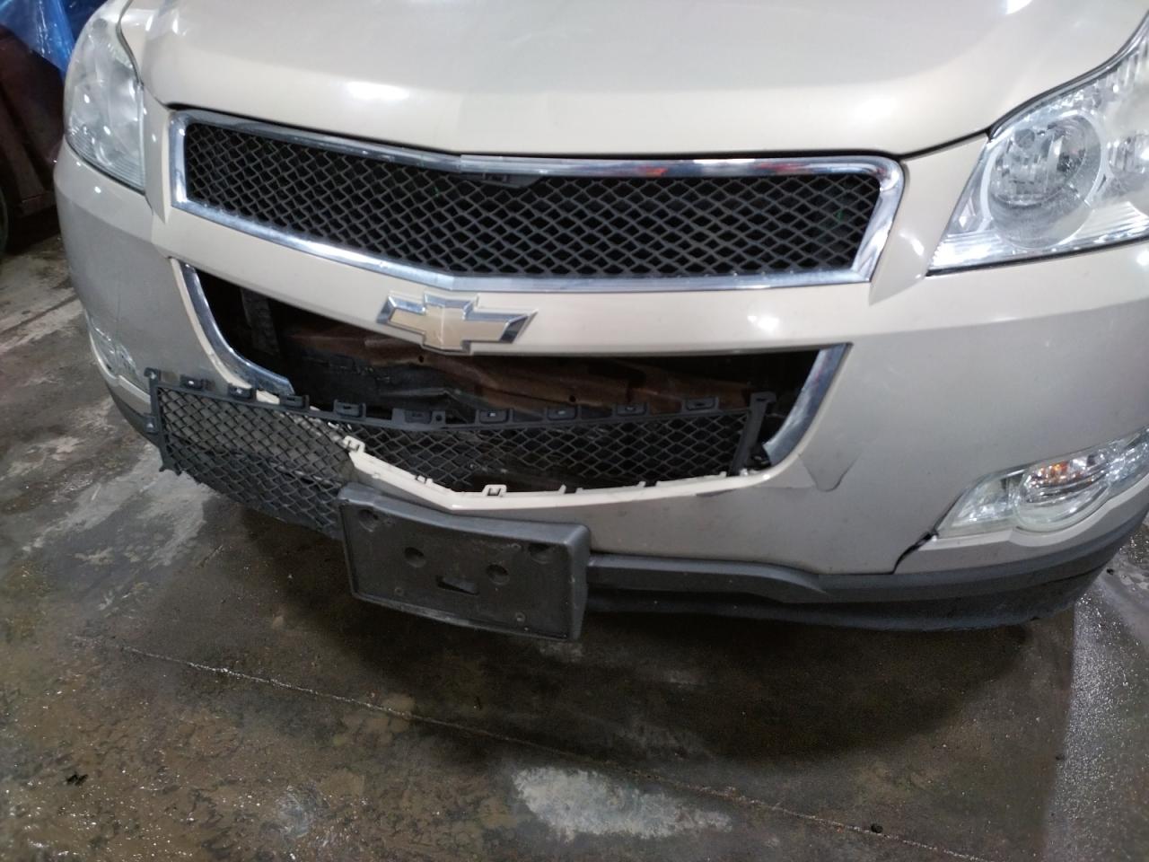Photo 9 from auction – 2010 CHEVROLET TRAVERSE L with VIN 1GNLVGED7AS123133
