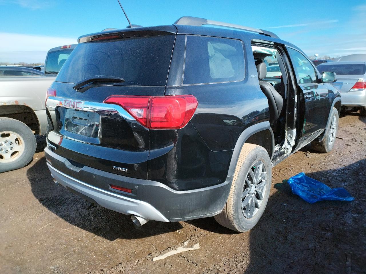 Photo 4 from auction – 2018 GMC ACADIA SLT with VIN 1GKKNULS2JZ135206