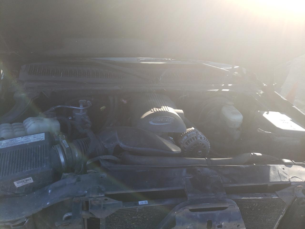 Photo 7 from auction – 2006 CHEVROLET SILVERADO with VIN 1GCEK19B76Z142358