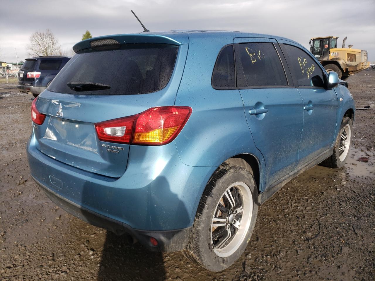 Photo 4 from auction – 2013 MITSUBISHI OUTLANDER with VIN 4A4AP3AU9DE003404