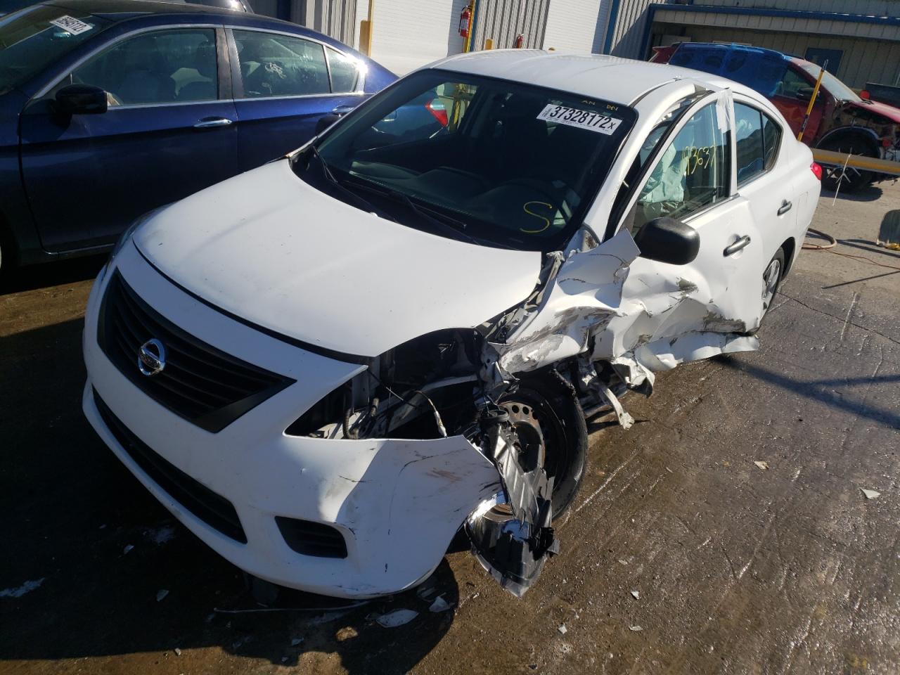 Photo 2 from auction – 2012 NISSAN VERSA S with VIN 3N1CN7AP9CL867829